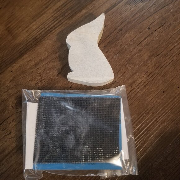 Soapstone Carving Kit - Rabbit - Stone Colours Vary - Picture 4 of 9